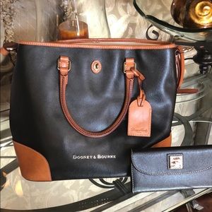 Dooney & Bourke